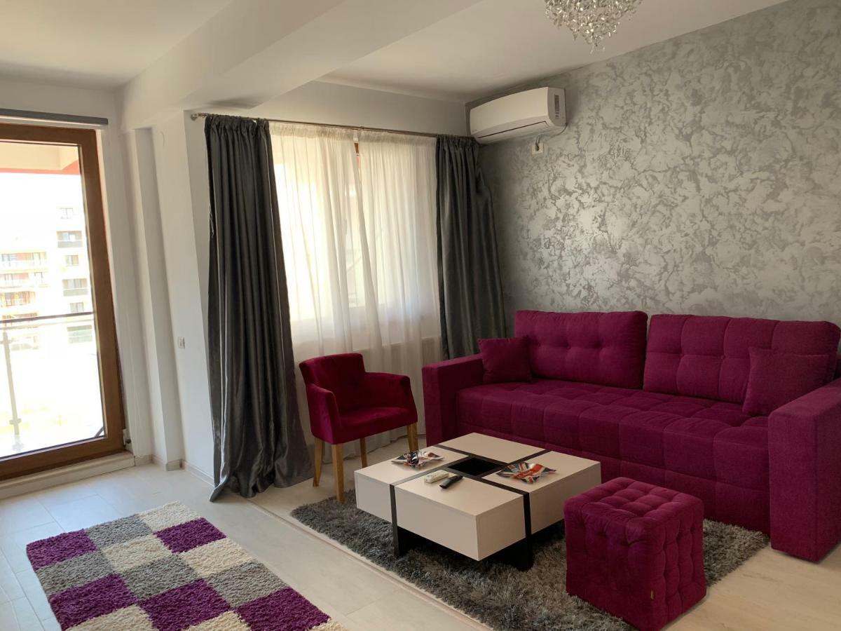 Apartamento London Năvodari Exterior foto